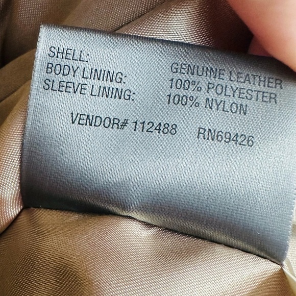 Vintage Leather Jacket Wilson’s Tan Belted Women’s Fitted Minimalist Medium - Picture 7 of 8